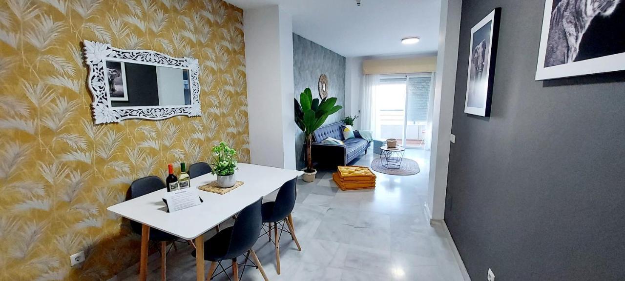 Apto Vista Al Mar Urban And Sea Apartment Естепона Екстериор снимка