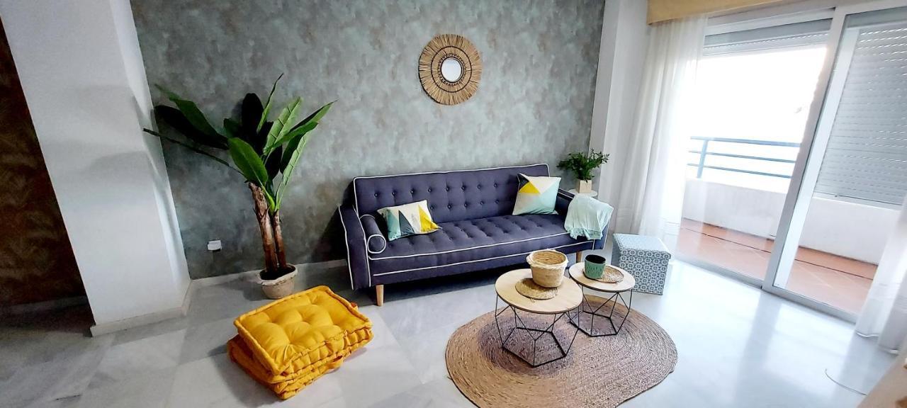 Apto Vista Al Mar Urban And Sea Apartment Естепона Екстериор снимка